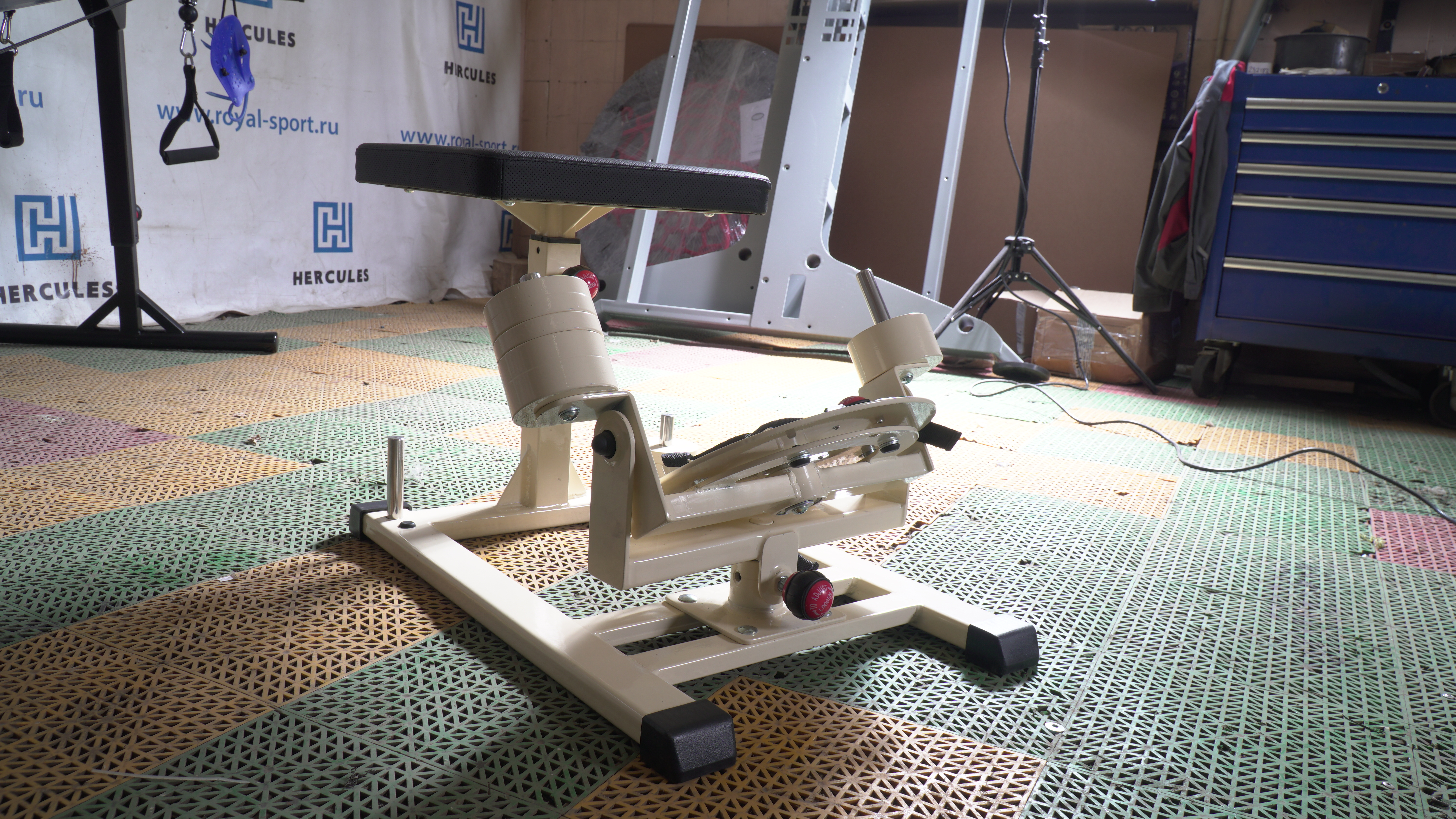 картинка Тренажер для разработки голеностопного сустава (свободный вес) от производителя реабилитационного оборудования и ЛФК
